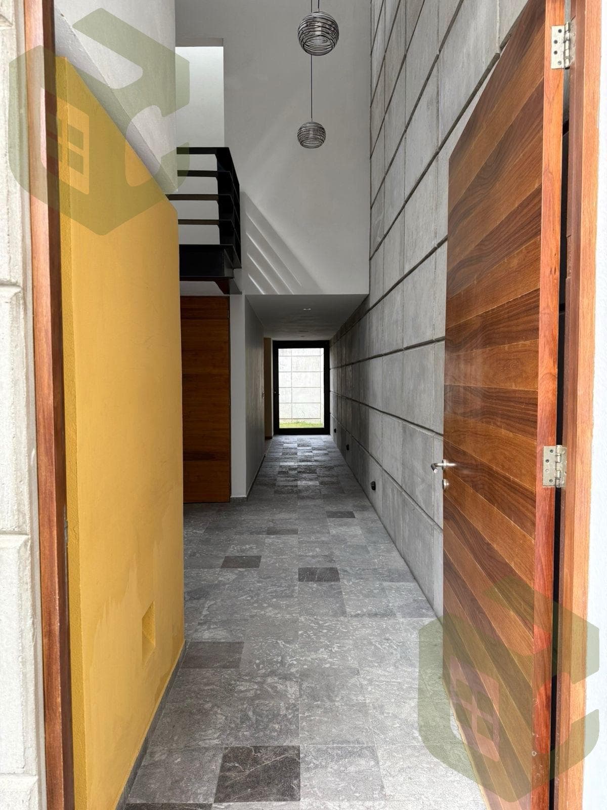 Home - Miravalle