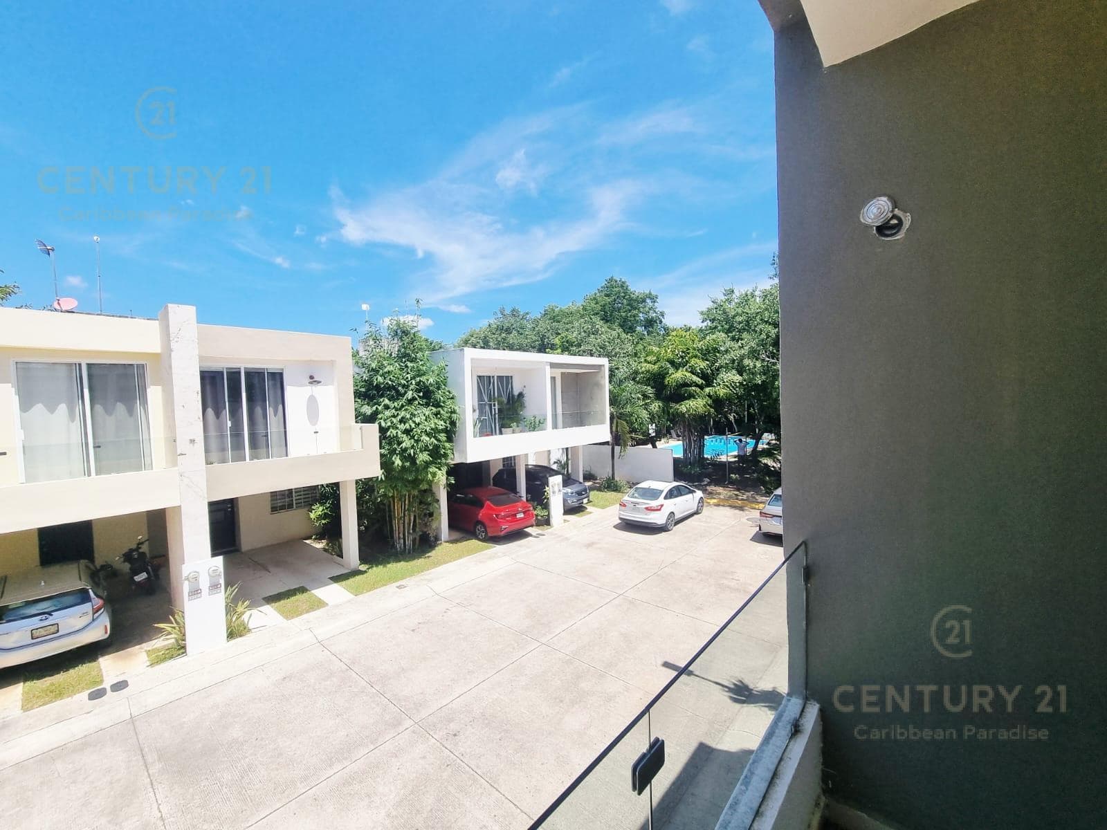 En Venta casa 3 recamaras sin muebles, SELVANOVA, Playa del Carmen P4463