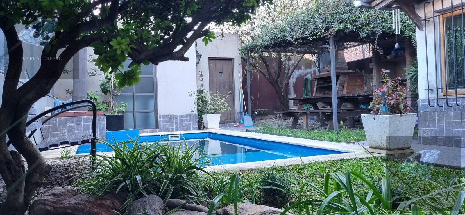 House for Sale: 3-Room House in Ituzaingó