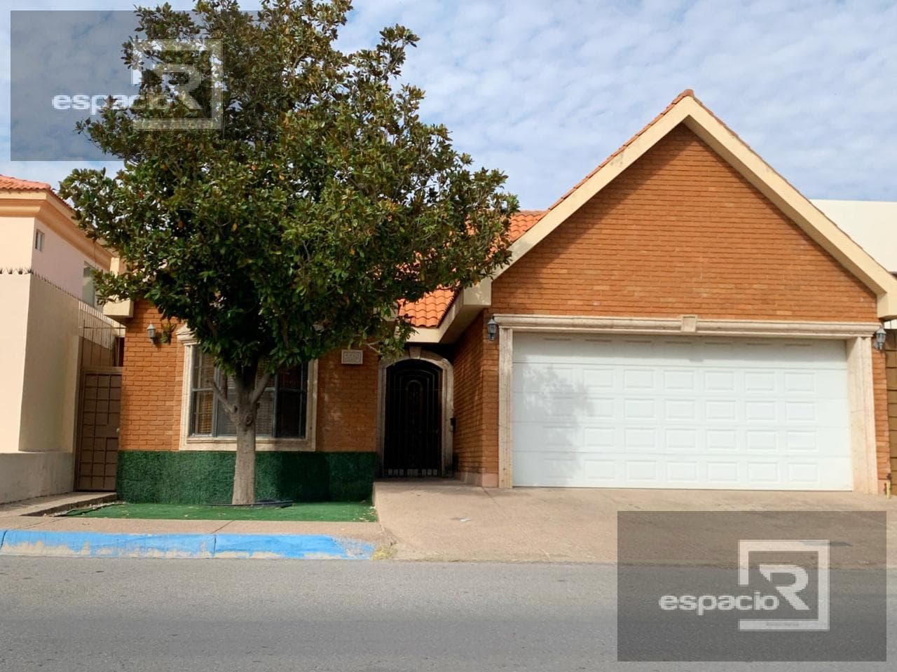 ONE-STORY HOUSE FOR RENT IN HACIENDAS DEL VALLE