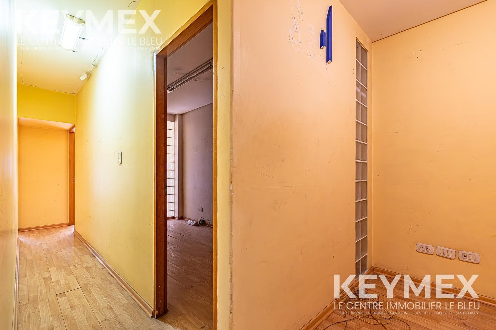 4-Room Office for Sale in the San Nicolas Downtown Area