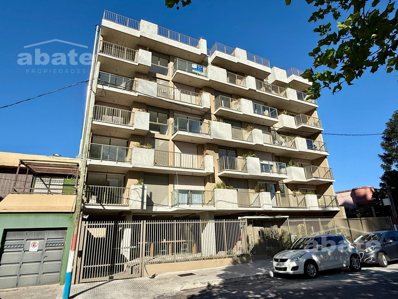 Studio Apartment for Sale with Good Rental Income!