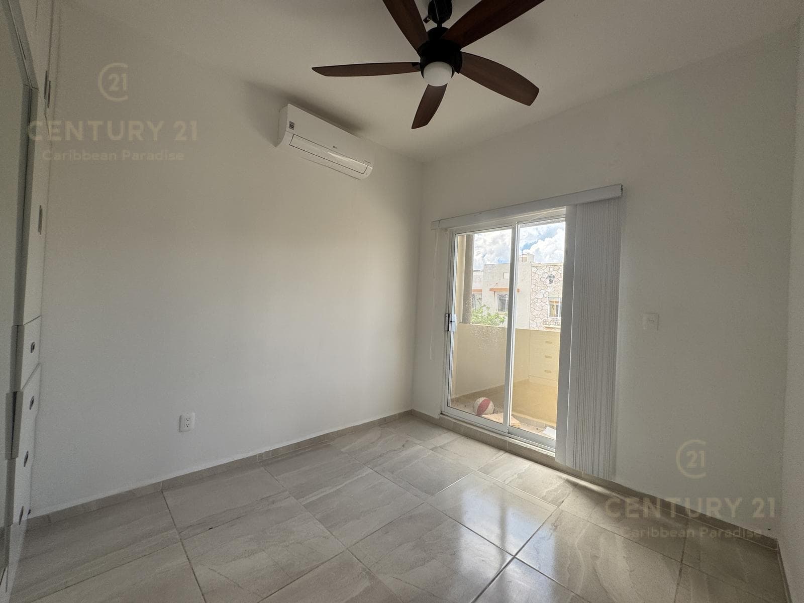 Casa 3 Recamaras en Venta en Jardines de Mayakoba Playa Del Carmen | P4471