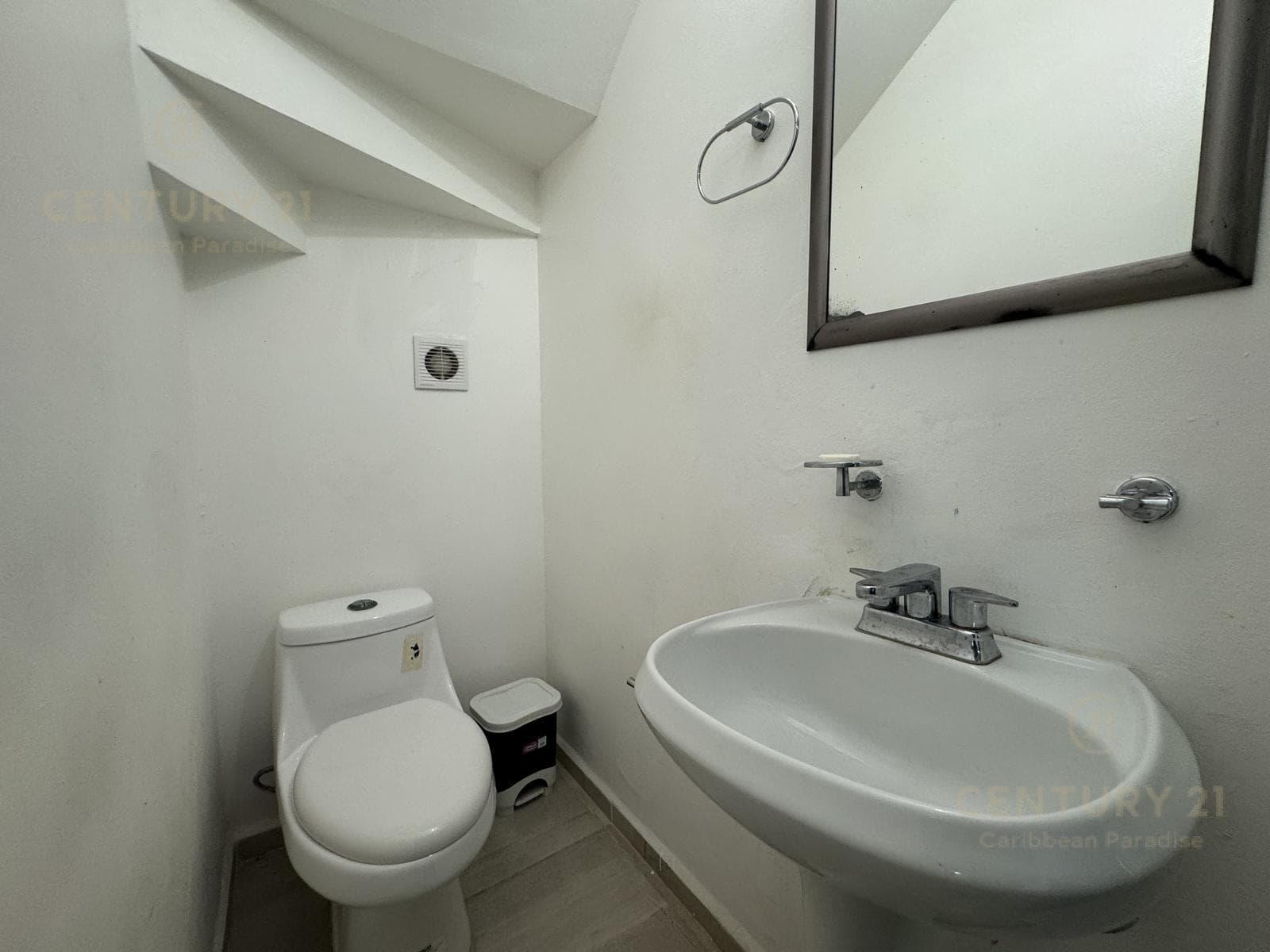 Casa 3 Recamaras en Venta en Jardines de Mayakoba Playa Del Carmen | P4471