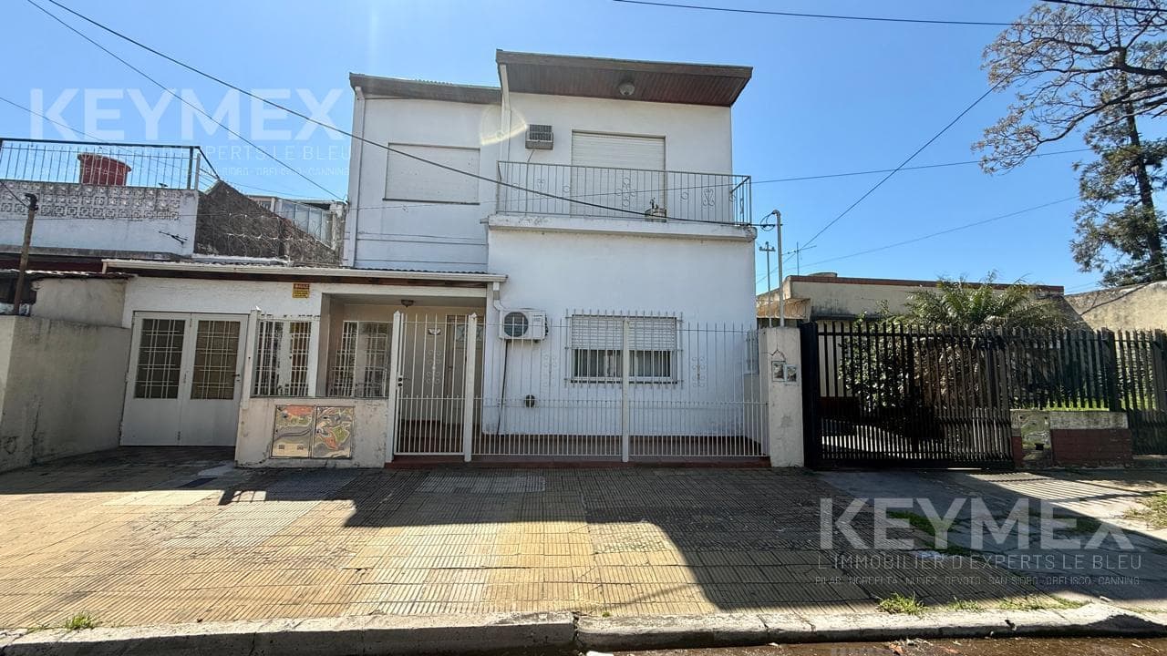 5-ROOM HOUSE FOR SALE IN BOULOGNE WITH A PATIO AND TERRACE