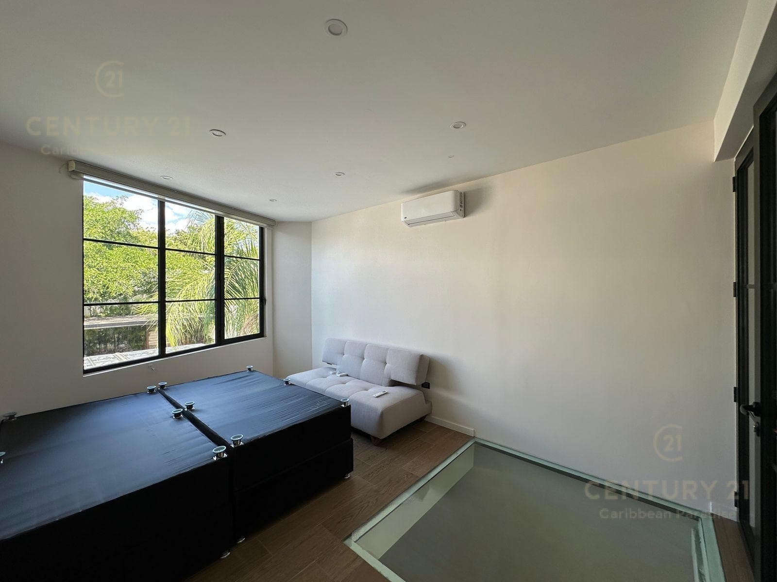 Hermosa Residencia amueblada en venta con paneles solares de 4h/4.5b en Playacar 2, Playa del Carmen. P4474