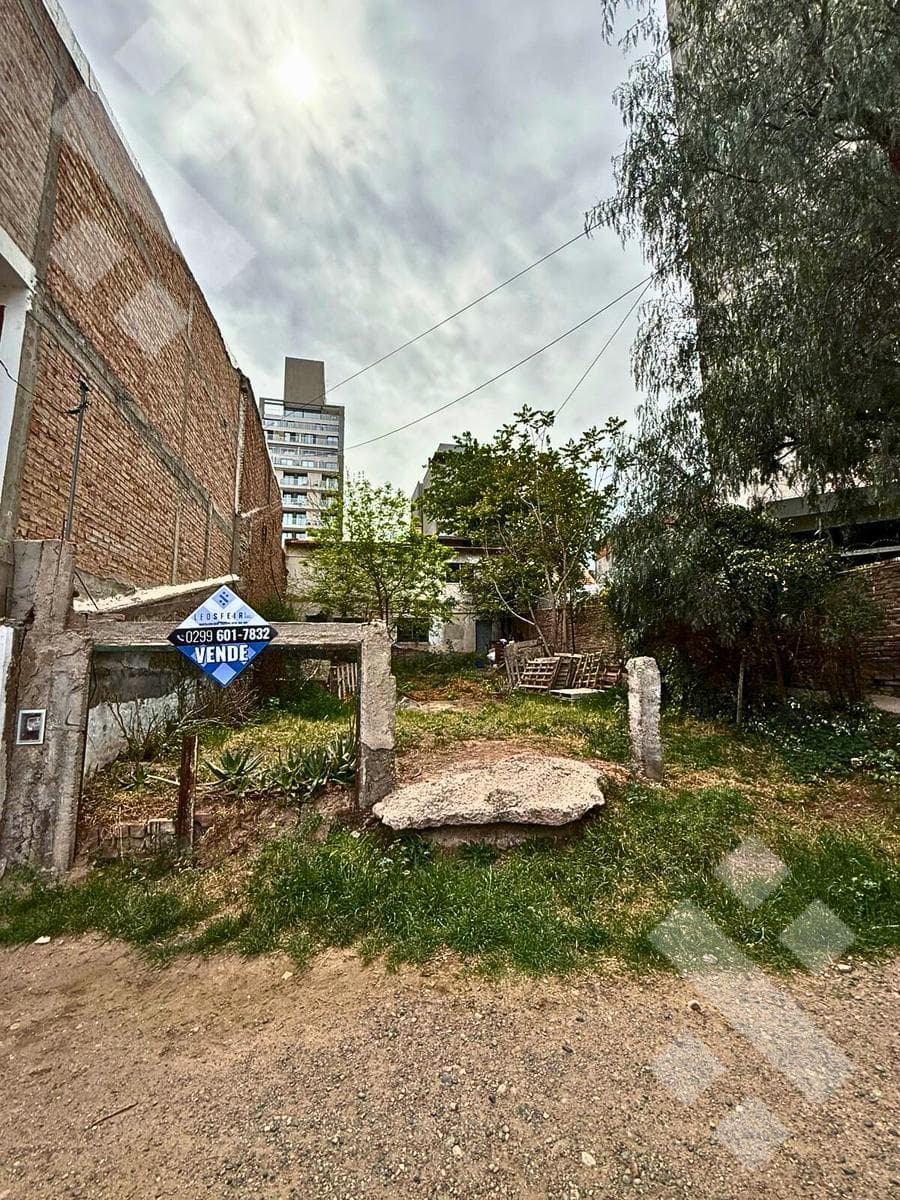 LAND FOR SALE ON AV. SAN JUAN AT THE 700 BLOCK - SANTA GENOVEVA - NQN CAPITAL