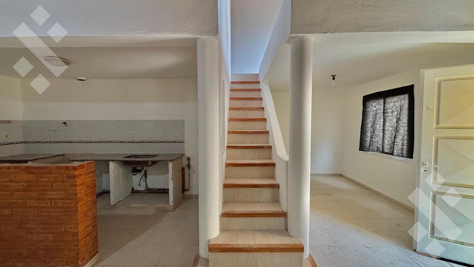 2-BEDROOM HOUSE FOR SALE - LAS GRUTAS
