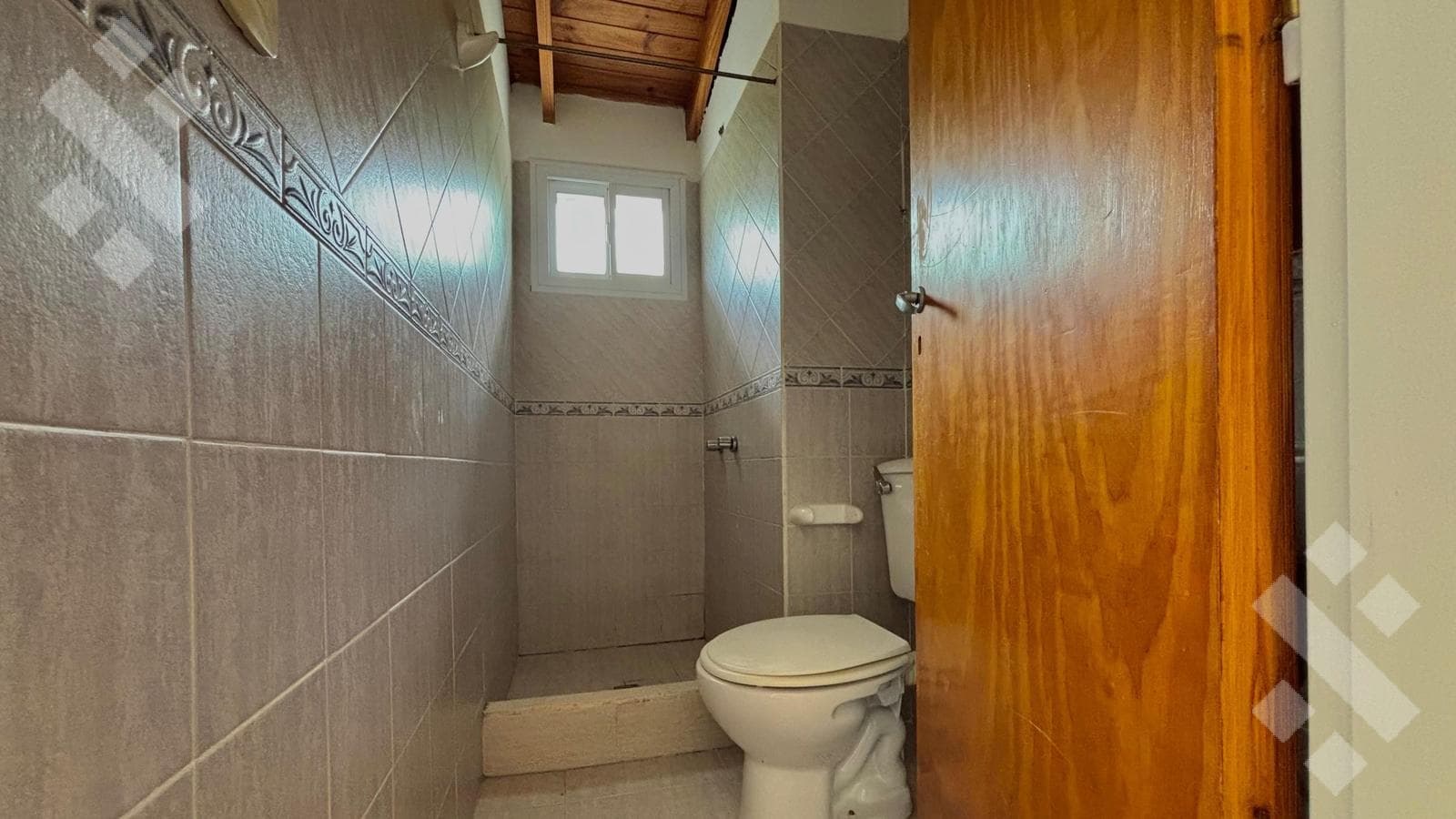2-BEDROOM HOUSE FOR SALE - LAS GRUTAS