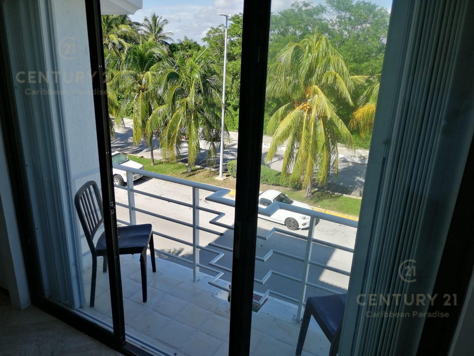 Penthouse de 2 Recámaras en Venta en Condo Azul Pok Ta Pok Cancún | C4099