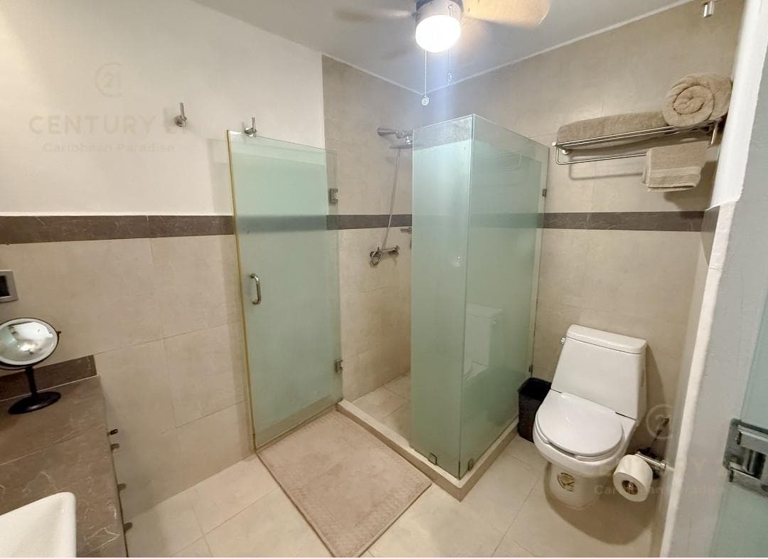 Penthouse de 2 Recámaras en Venta en Condo Azul Pok Ta Pok Cancún | C4099