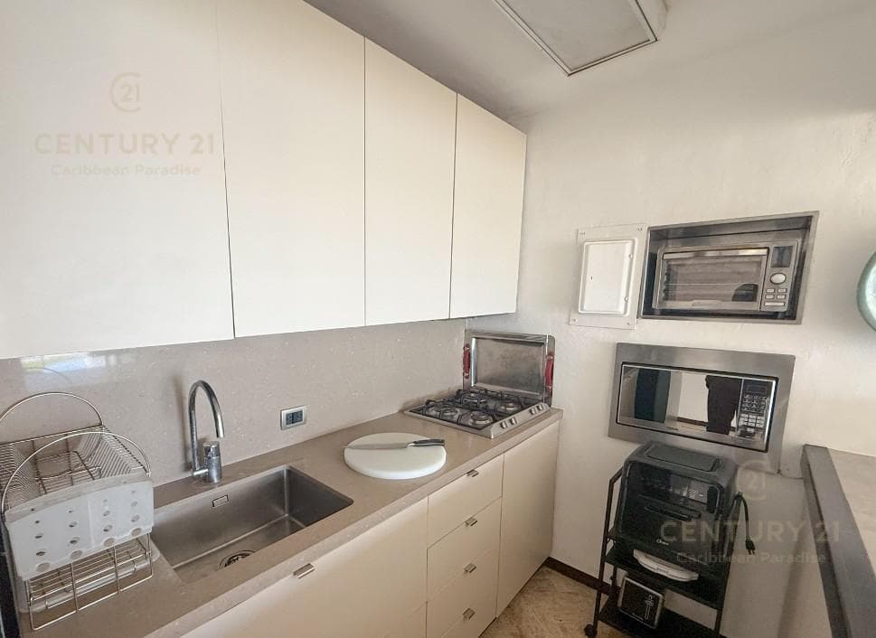 Penthouse de 2 Recámaras en Venta en Condo Azul Pok Ta Pok Cancún | C4099