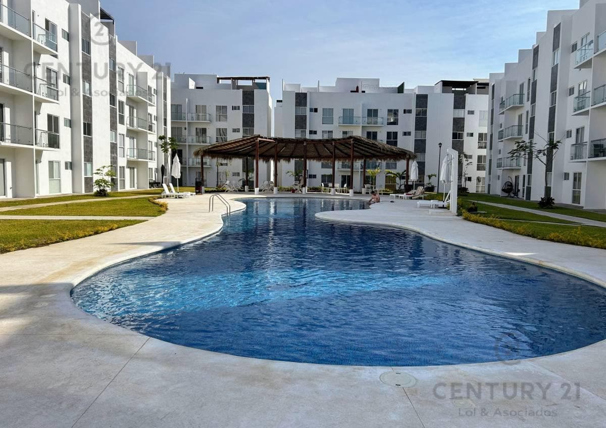 Apartment in the Playa Diamante Subdivision