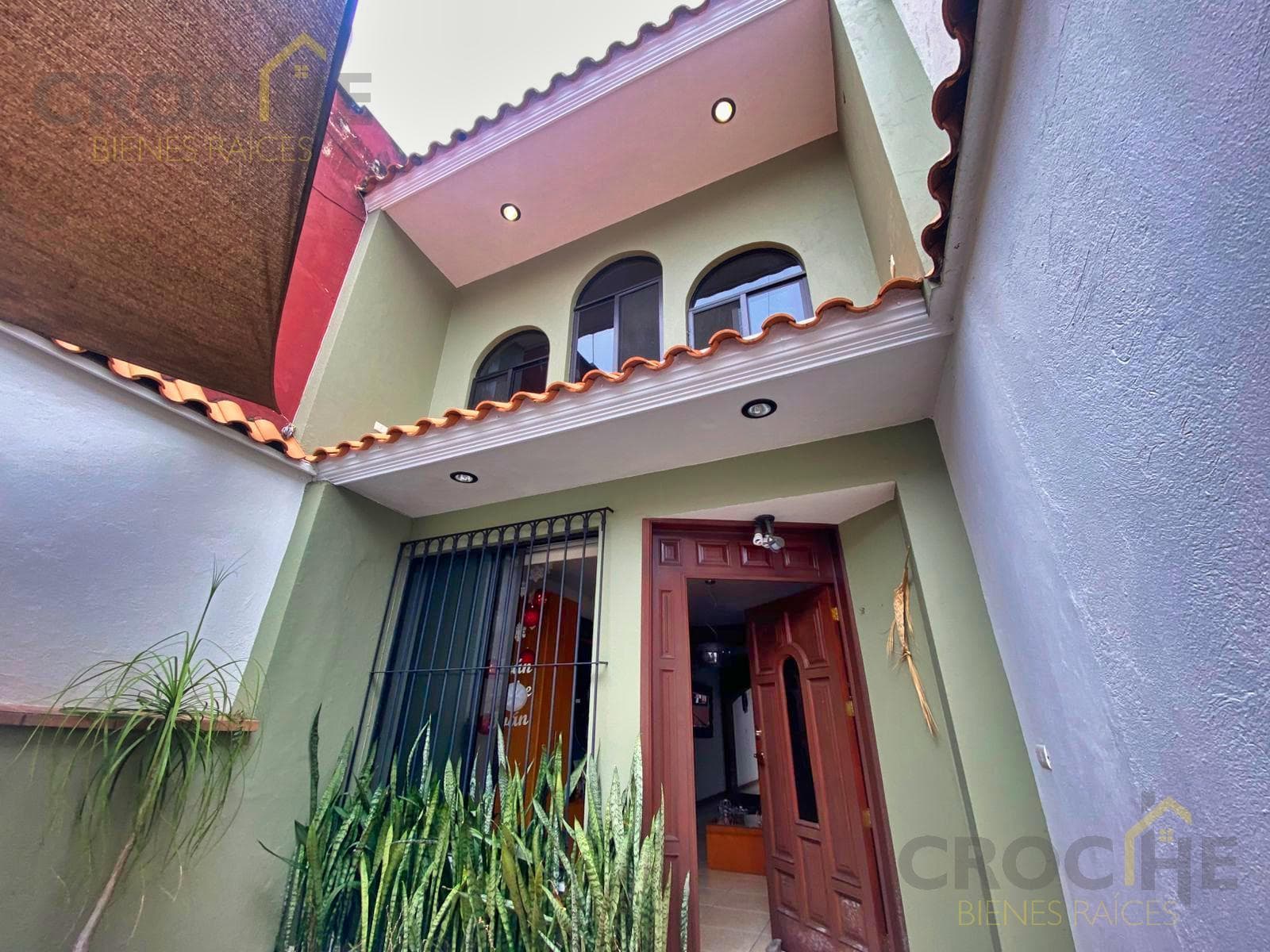 House for Sale in Downtown Xalapa, Near the Cathedral
