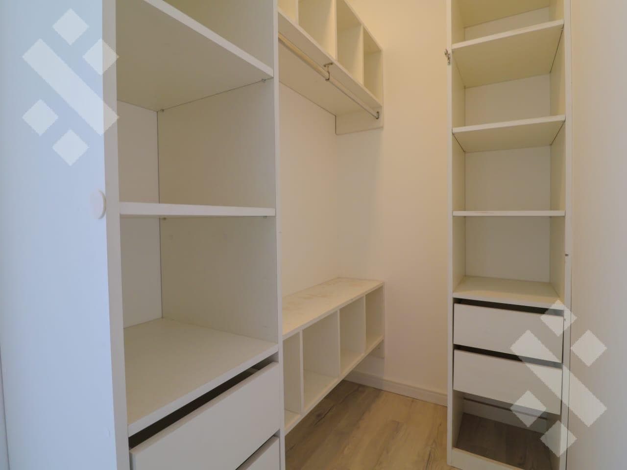 For Sale | 2-Bedroom Penthouse, Los Cerezos I Neighborhood | Plottier