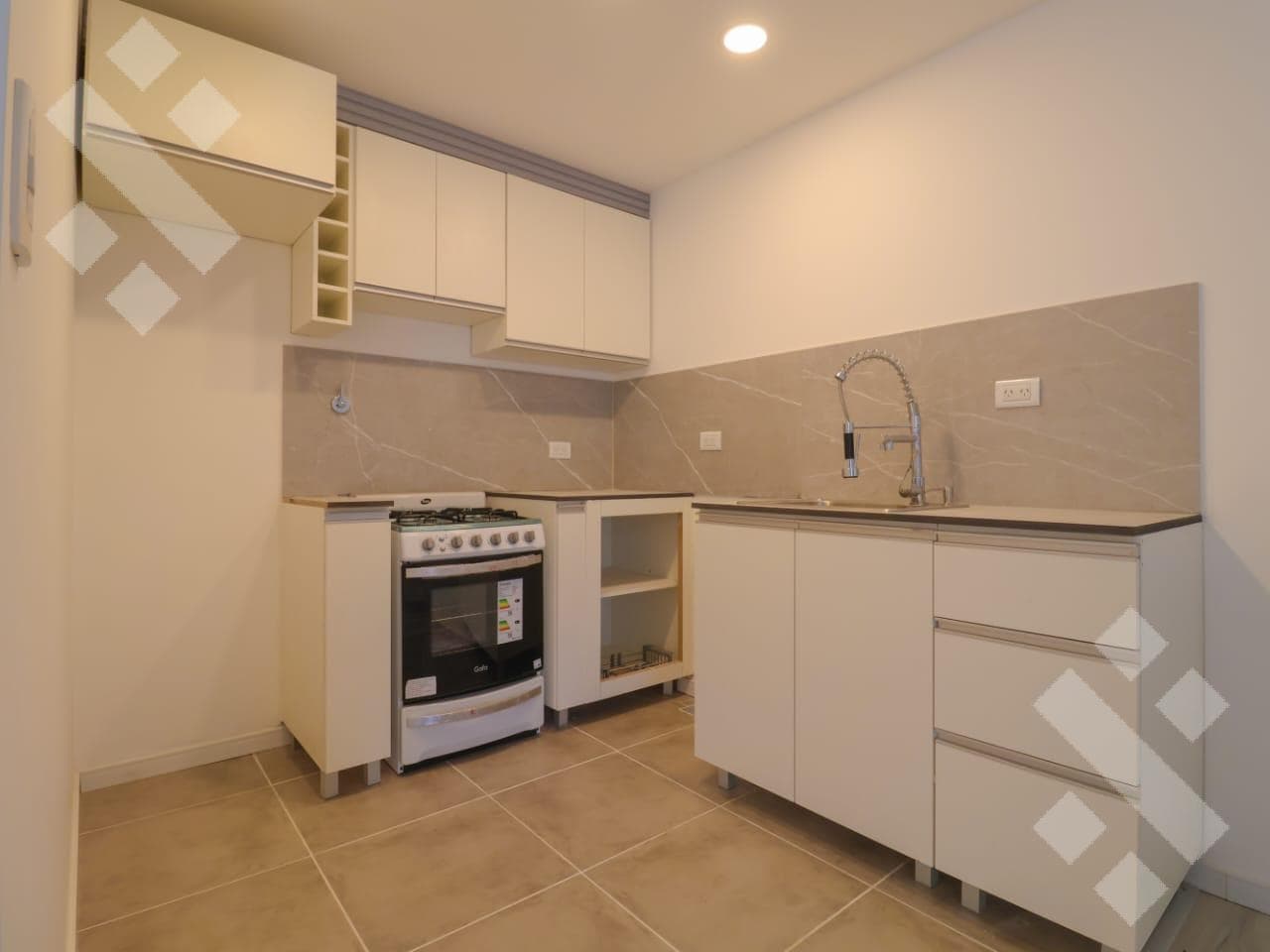 For Sale | 2-Bedroom Penthouse, Los Cerezos I Neighborhood | Plottier