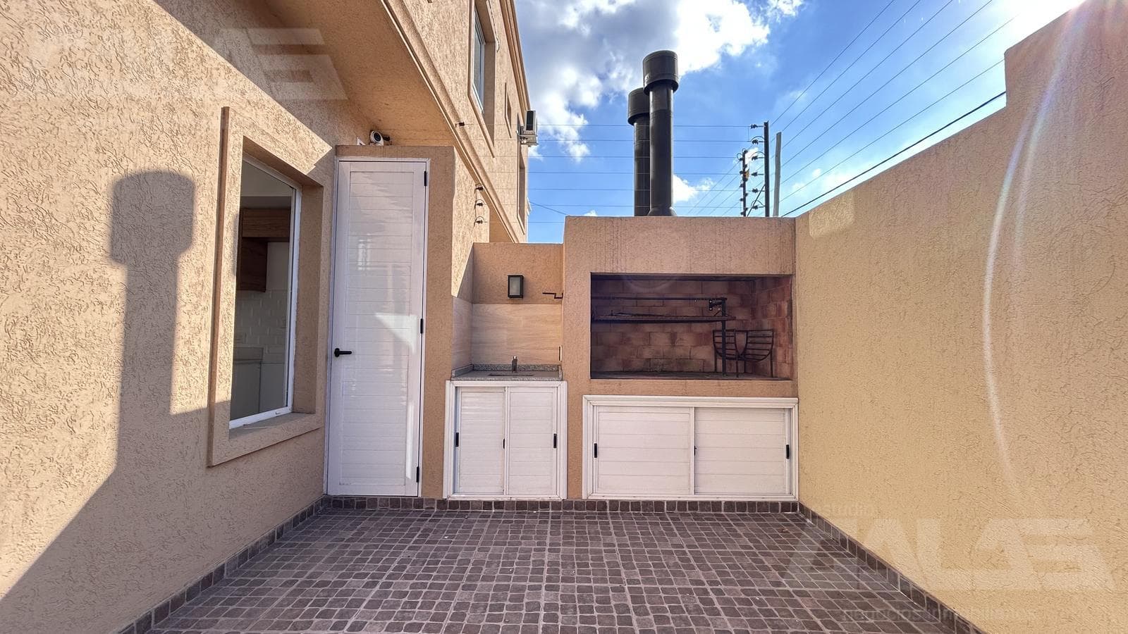 House for Sale | 5 Rooms | Garden | Grill | Gated Community | ITUZAINGÓ SUR