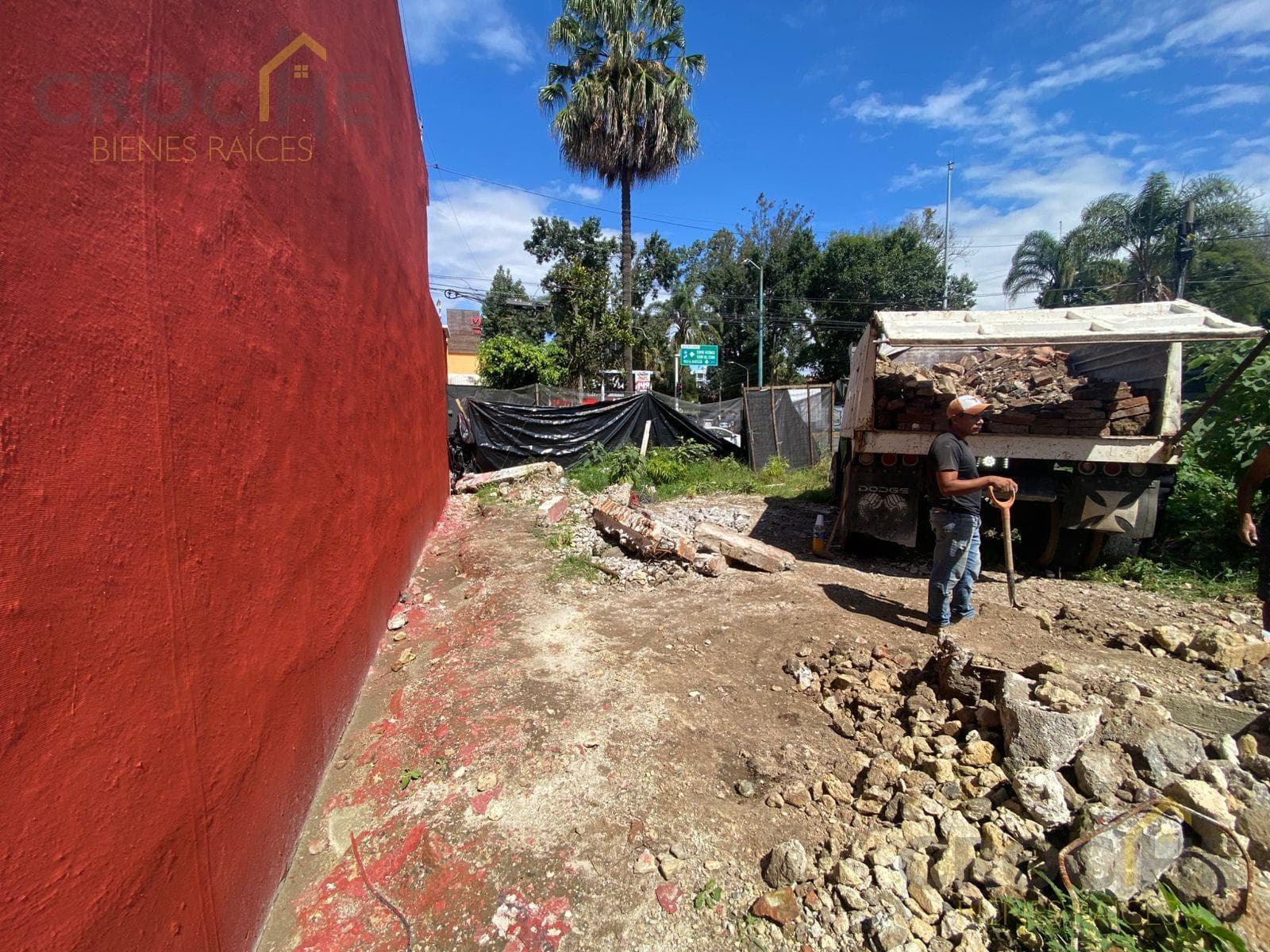 Land for Rent on the Corner of Av. Manuel Ávila Camacho, Xalapa, Veracruz