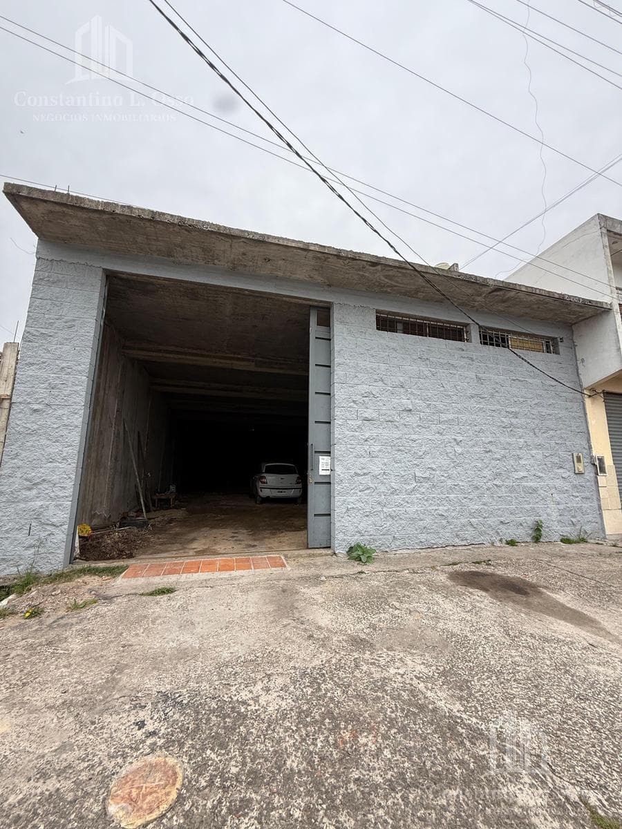 Warehouse - Storage Facility - For Sale - Lot 10x26