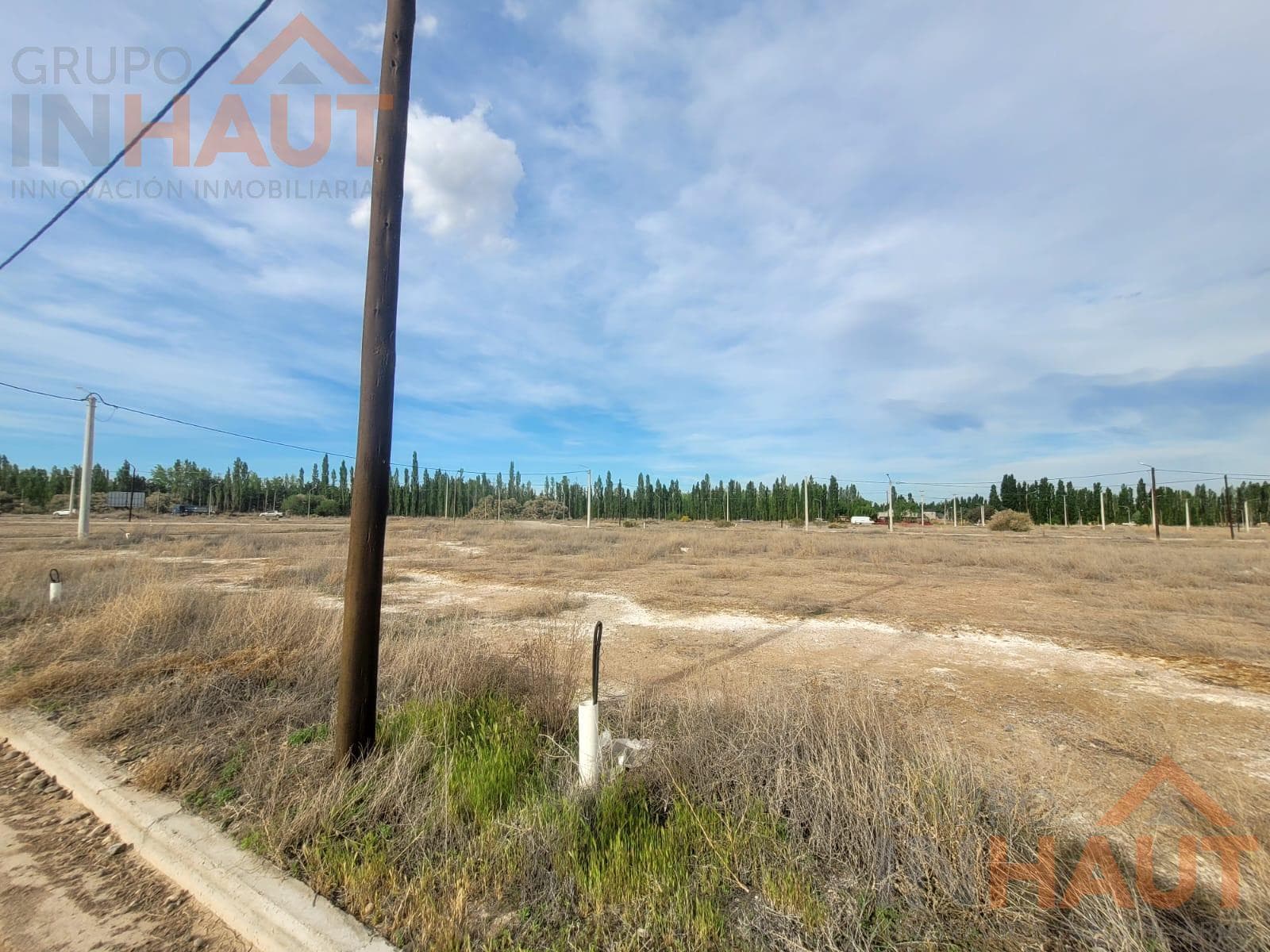 Land in Plottier