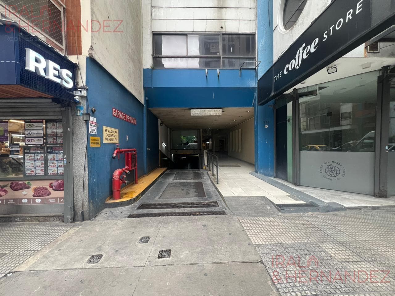 Garage for Sale in Retiro