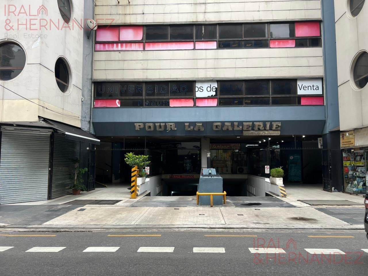 Garage for Sale in Retiro
