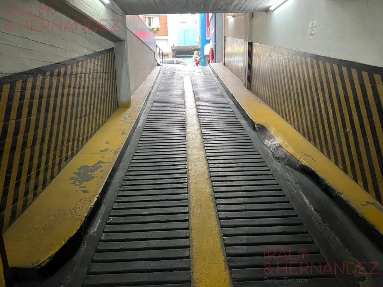 Garage for Sale in Retiro