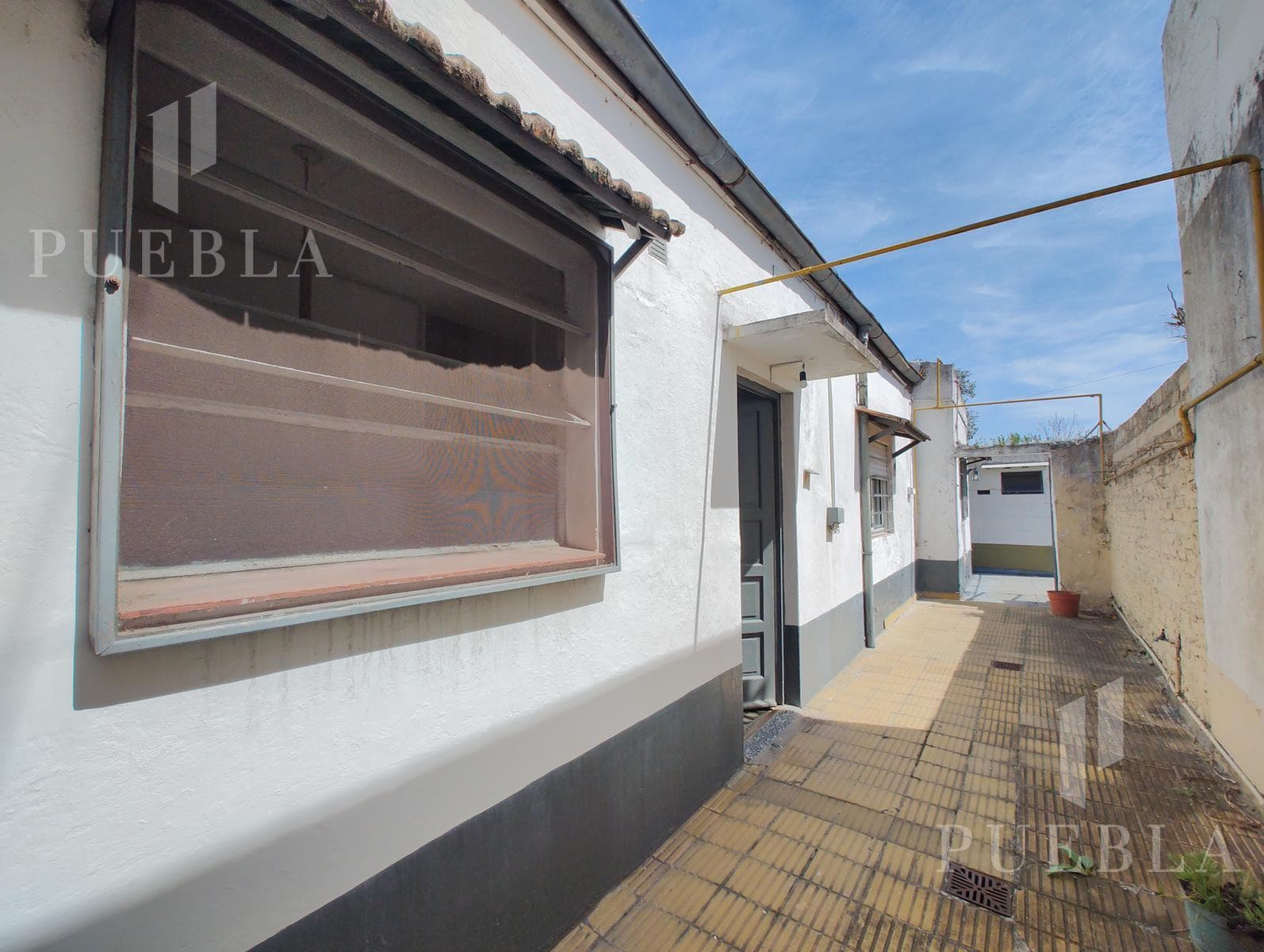 Venta de PH al Fondo con Gran Parque de 233M a Reciclar. Turdera-Lomas de Zamora.
