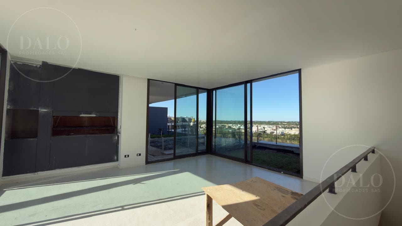 Brand-New 4-Bedroom Apartment in Nordelta