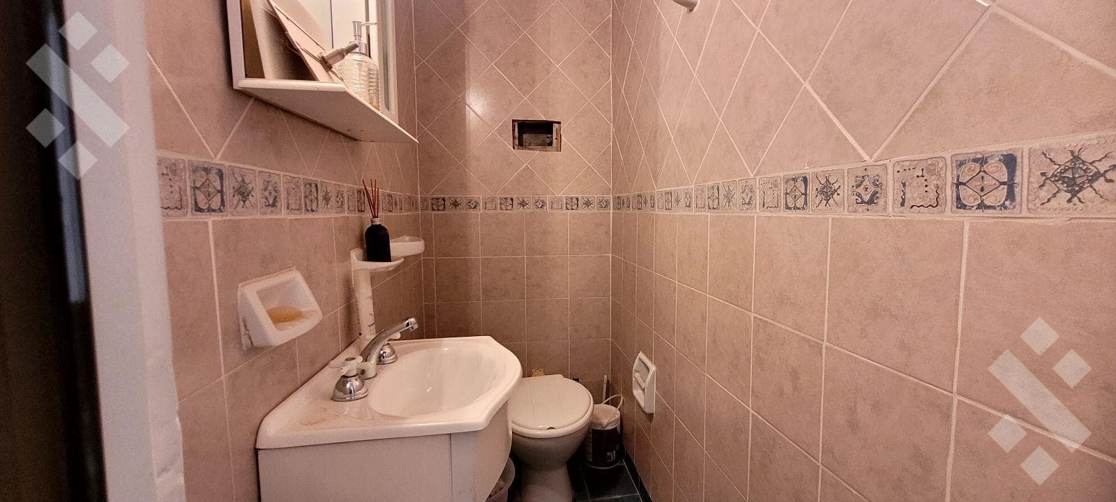 2-Bedroom Triplex for Sale – Studio – Islas Malvinas 1900 – Provincias Unidas Neighborhood