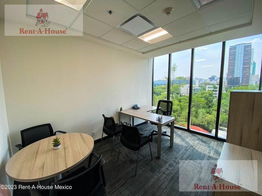 Office for Rent in Miguel Hidalgo, Lomas de Chapultepec, Postal Code 26-1105.