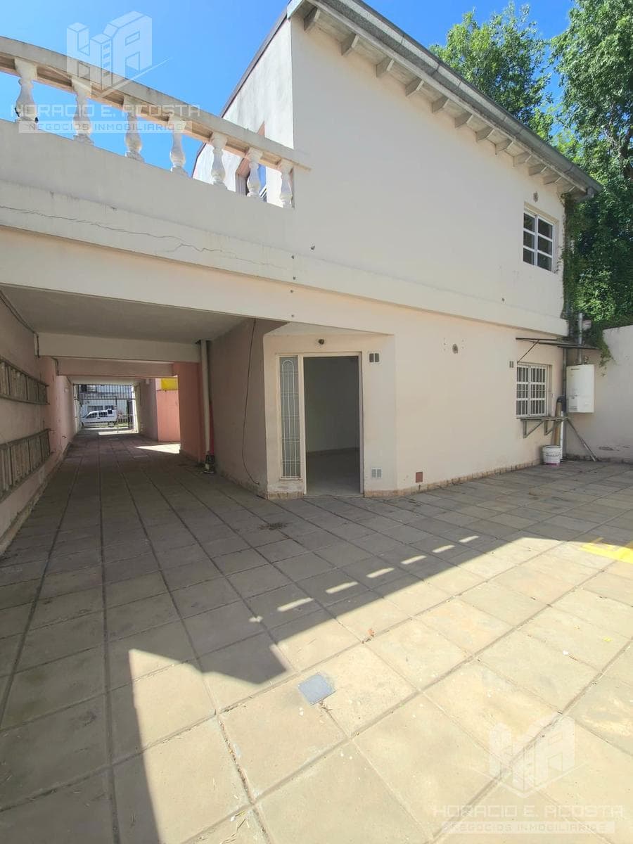 3-room house with a garage in Villa Bosch