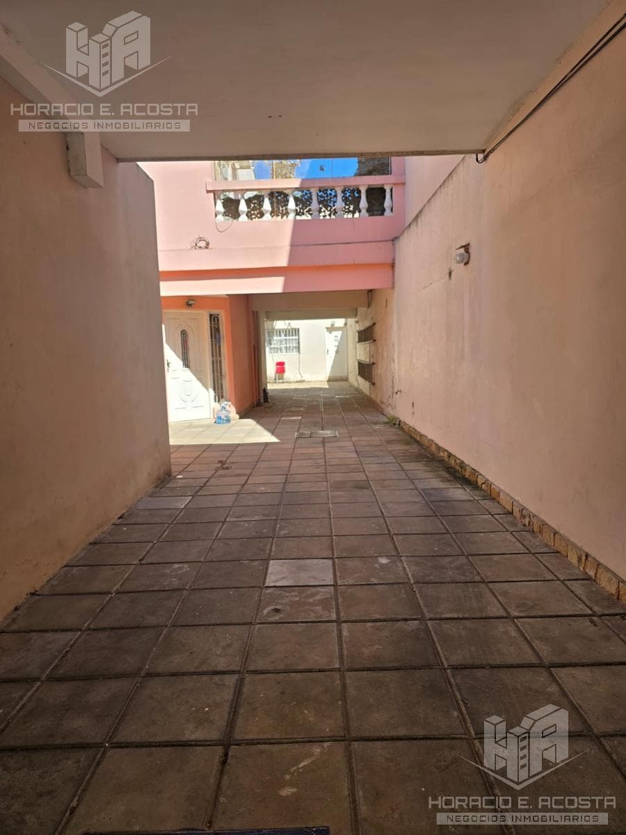 3-room house with a garage in Villa Bosch