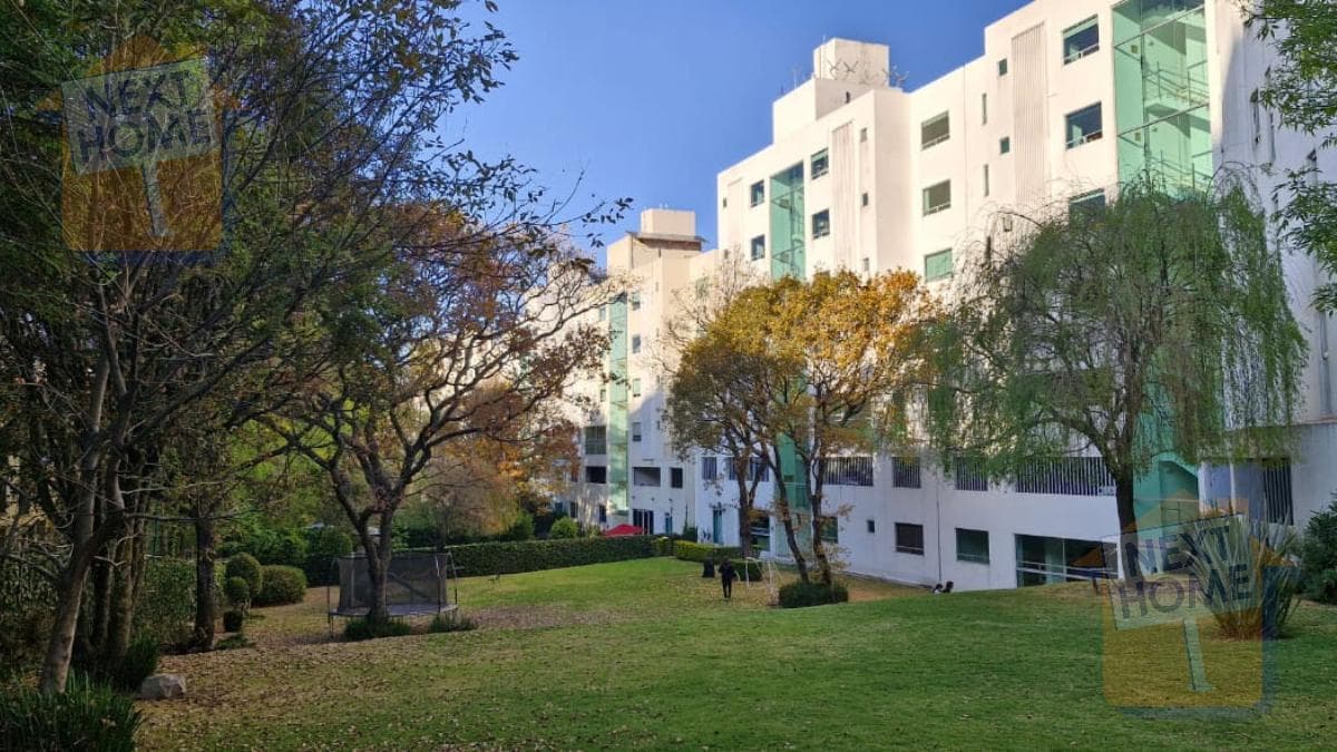 APARTMENT FOR SALE ON PASEO LOMAS DEL SOL