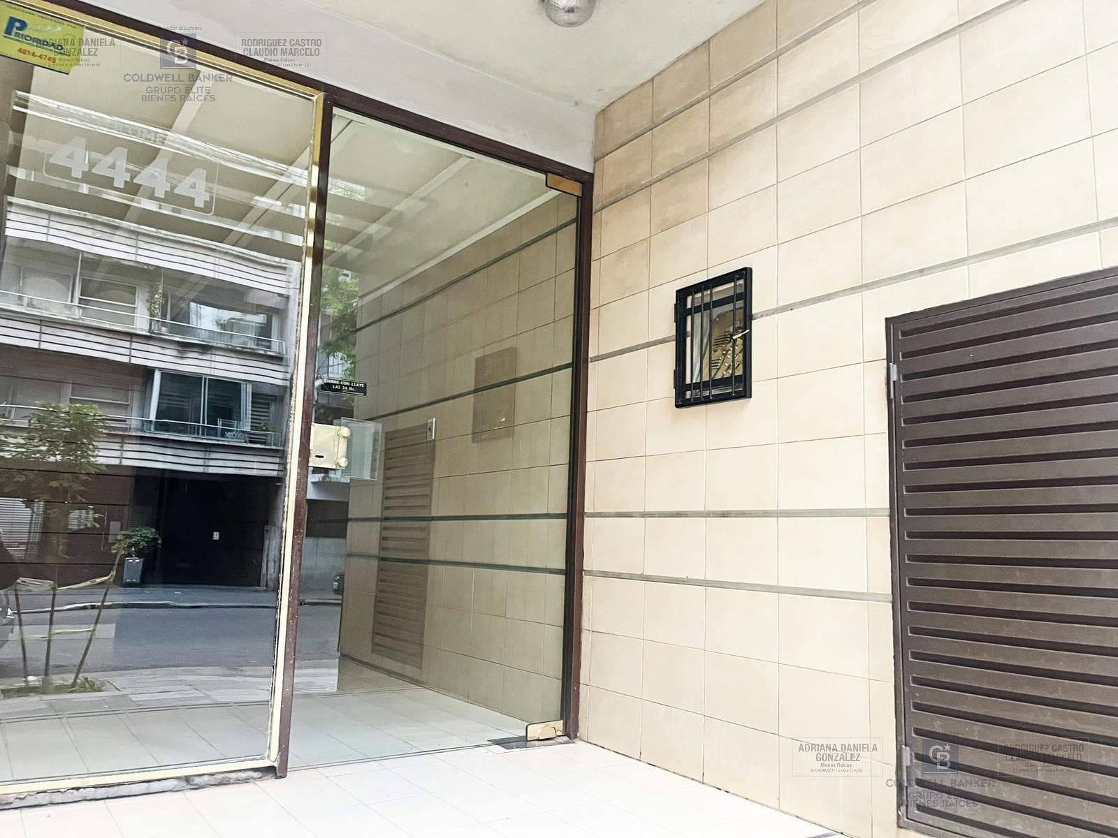 FOR SALE: Studio apartment with balcony, eligible for financing, in Almagro, 3 blocks from the Italian Hospital.