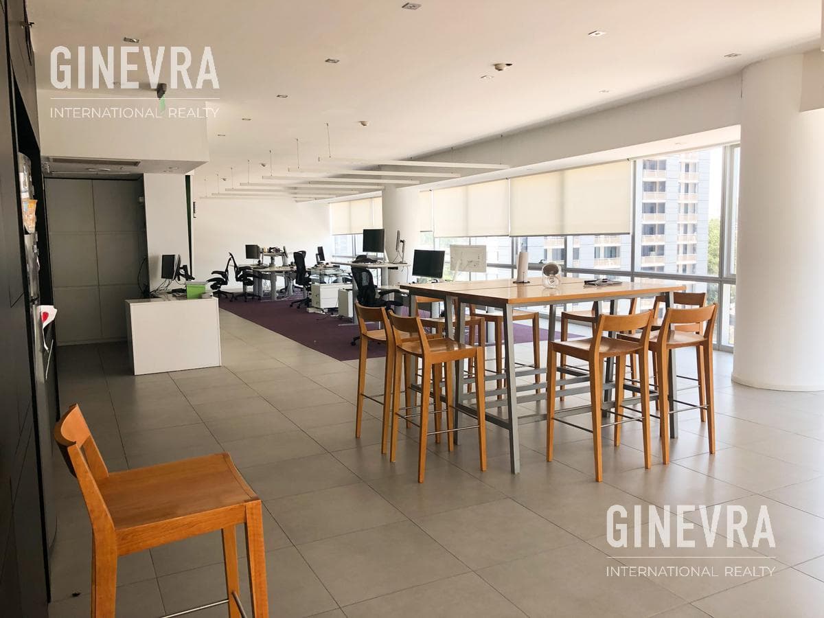 Office for Sale at World Trade Center II - Puerto Madero.