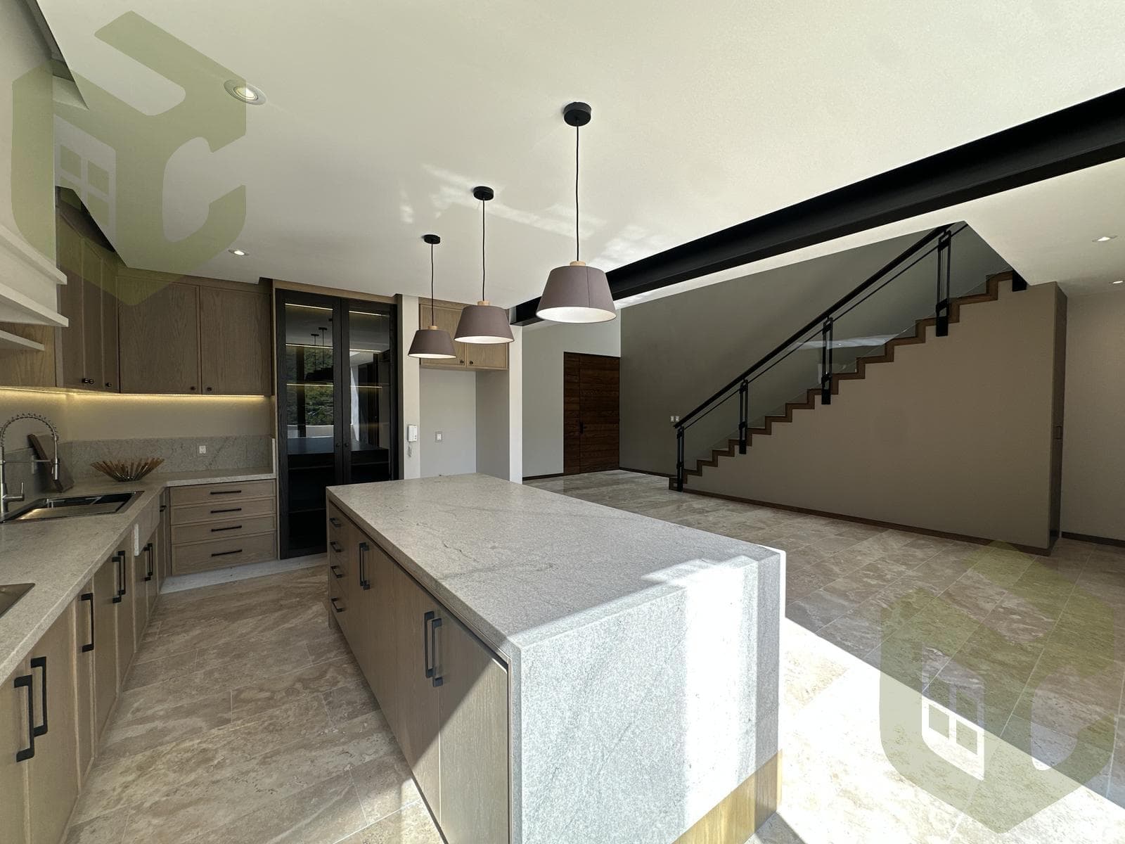 LUXURY HOME IN MONTERRA