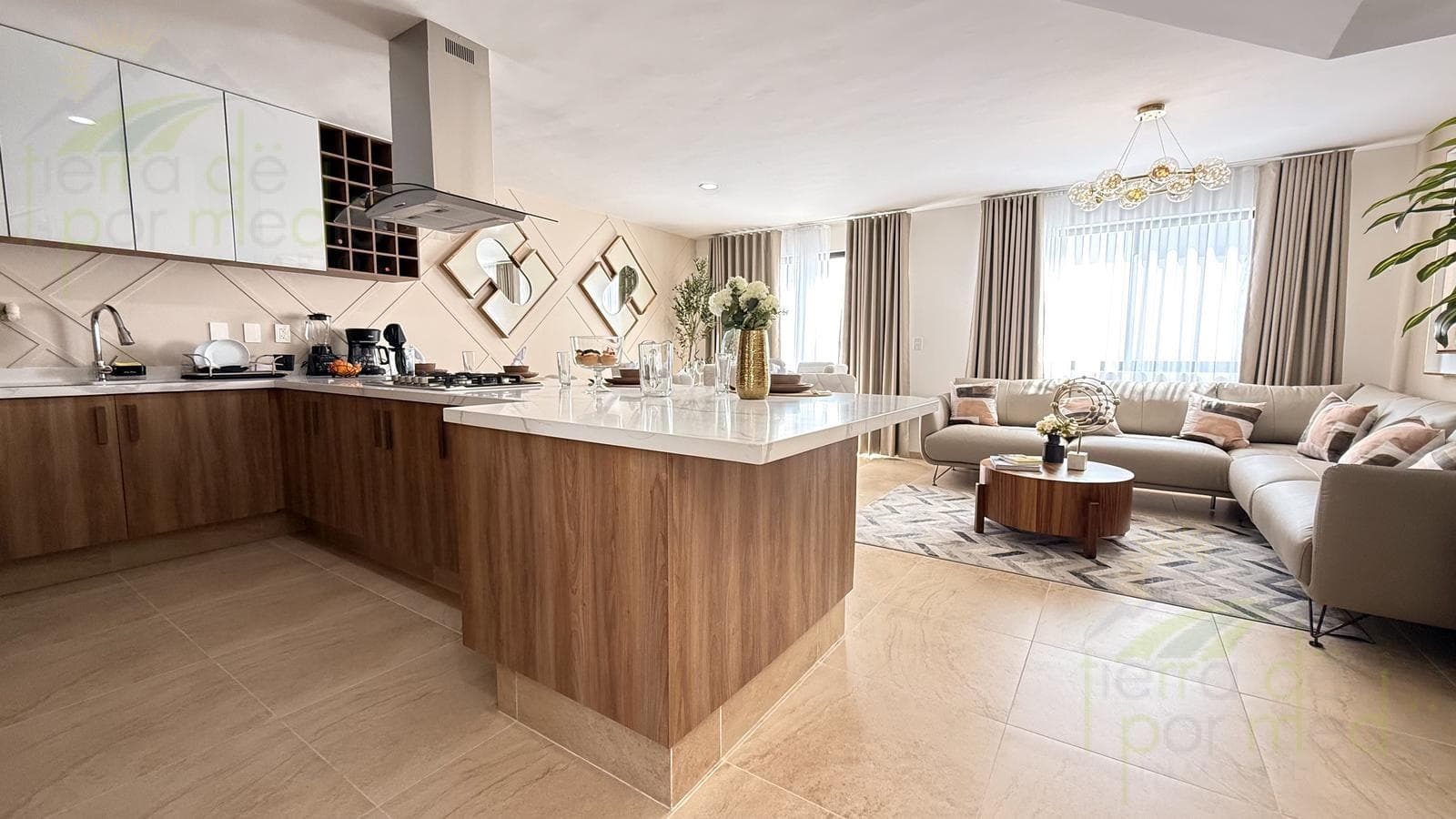 House with a Large Kitchen in Zakia, Querétaro, Featuring a VIP Movie Theater