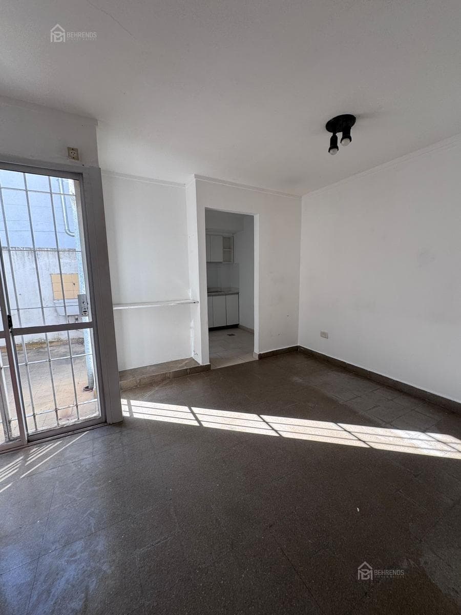 Apartment for sale on 60th Street East between 16th and 17th Streets, La Plata