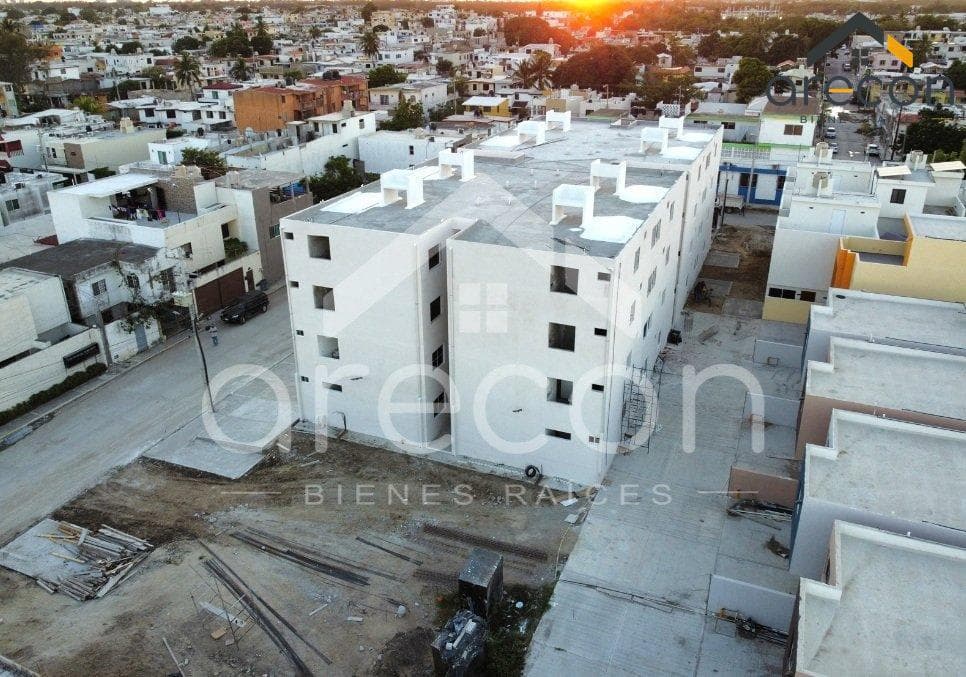 Apartments for Sale Near La Ampliación and Monterrey Avenue