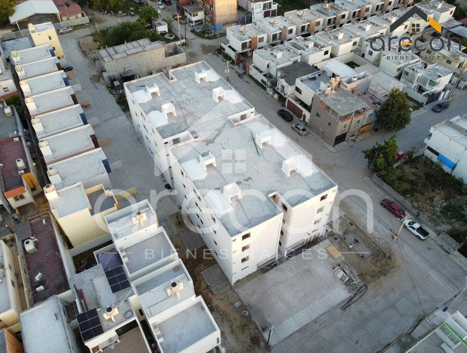 Apartments for Sale Near La Ampliación and Monterrey Avenue