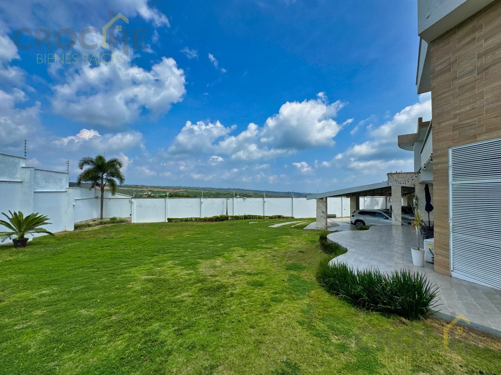 Home for Sale in Emiliano Zapata, Veracruz—Campestre Area, El Lencero Military Battalion