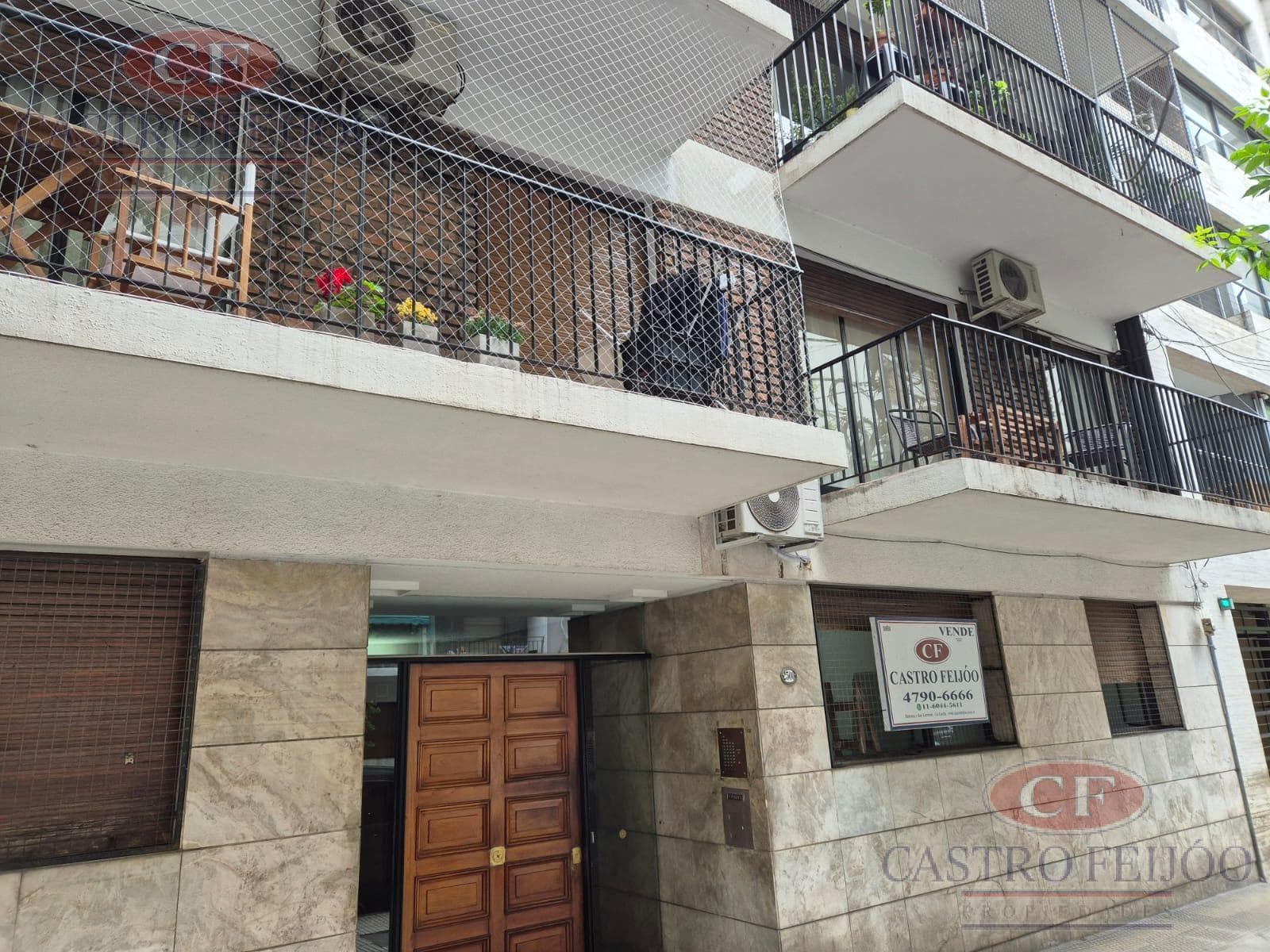 REDUCED PRICE—Brand-new 3-room apartment at 2508 Juncal for sale