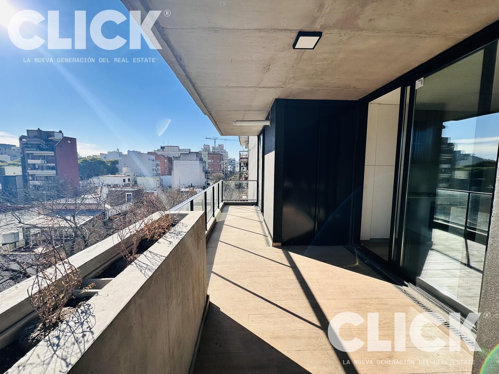 FOR SALE - 3-4 ROOMS WITH BALCONY - BRAND-NEW - GARAGE - SMALL LOT