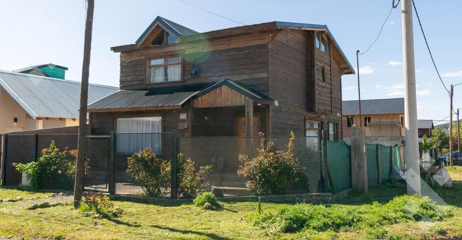 3-bedroom house with all amenities, eligible for financing in the Valle Alto neighborhood