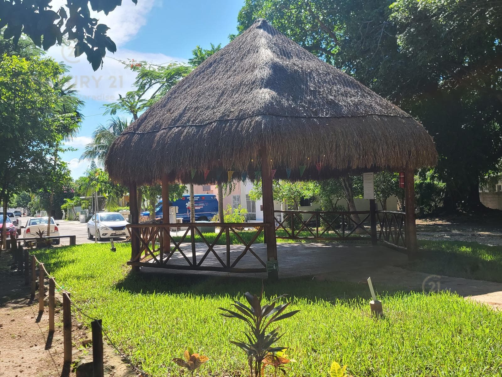 Casa de 3 rec amueblada en renta en Balamtun Playa del Carmen P4490