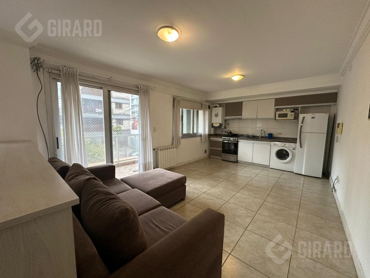 1-room apartment for sale in the Plaza Mitre area of Mar del Plata. Financing available