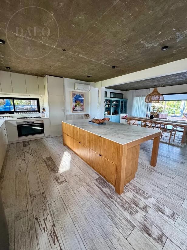 House in San Benito
