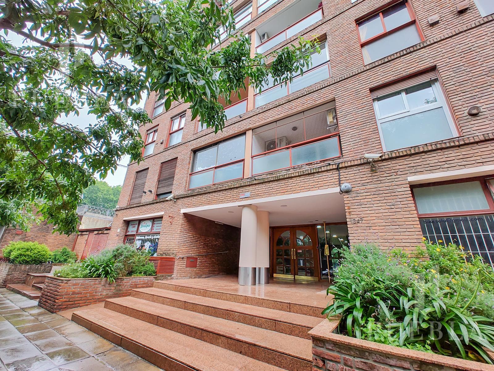 4- or 5-ROOM APARTMENT FOR SALE IN BELGRANO CHICO WITH DEDICATED PARKING SPACE AND STORAGE ROOM—MORTGAGE ELIGIBLE