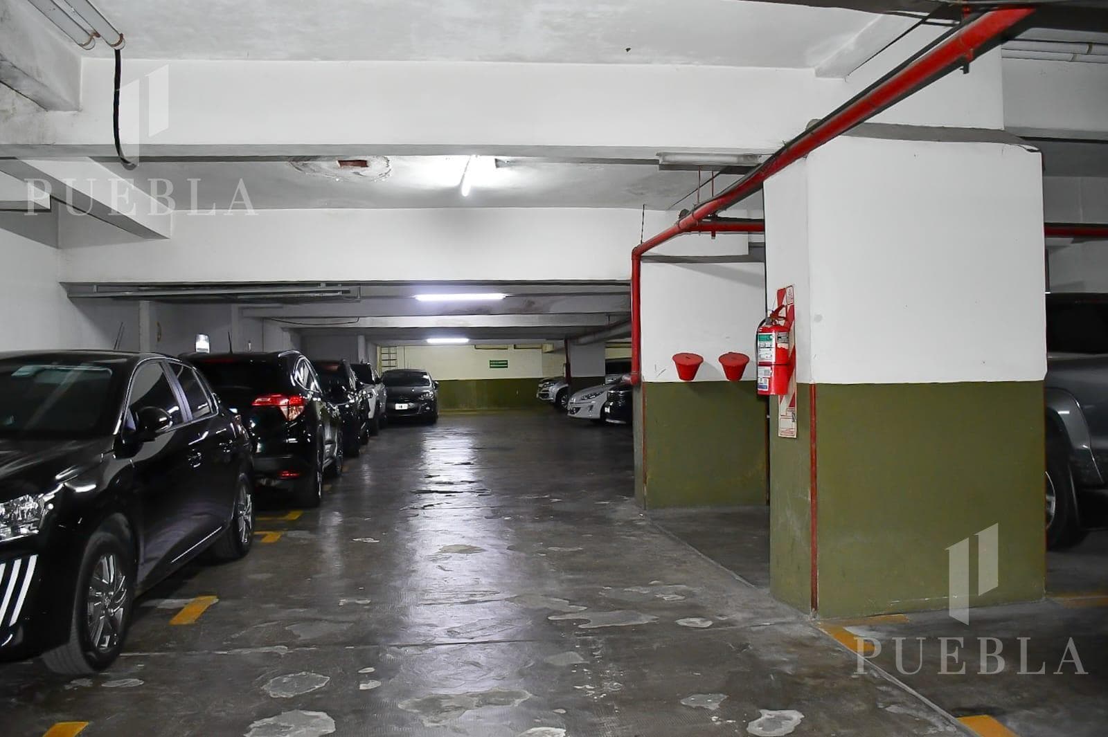 4- or 5-ROOM APARTMENT FOR SALE IN BELGRANO CHICO WITH DEDICATED PARKING SPACE AND STORAGE ROOM—MORTGAGE ELIGIBLE